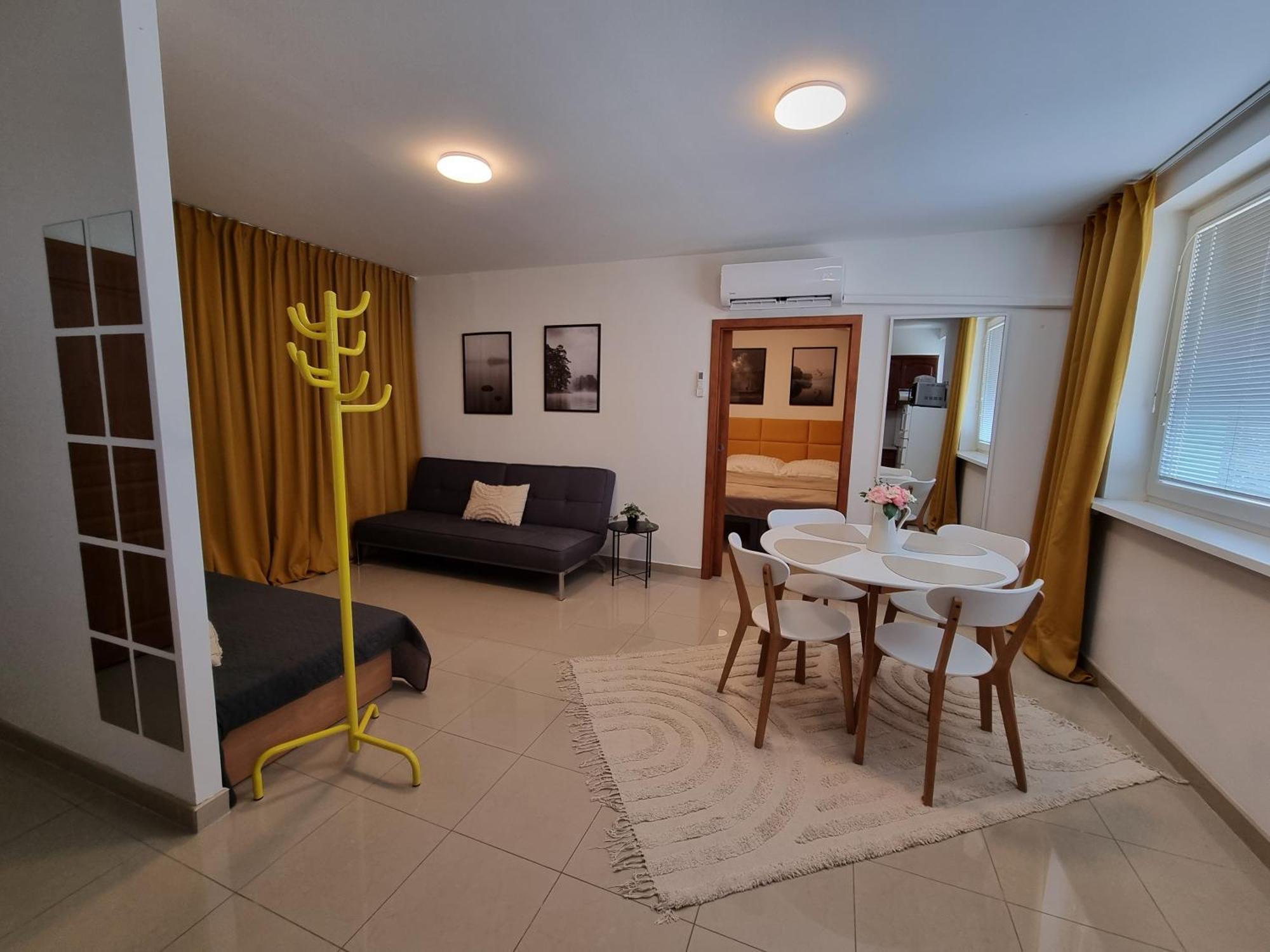 Turecka 49 Apt 2 Nové Zámky Kültér fotó
