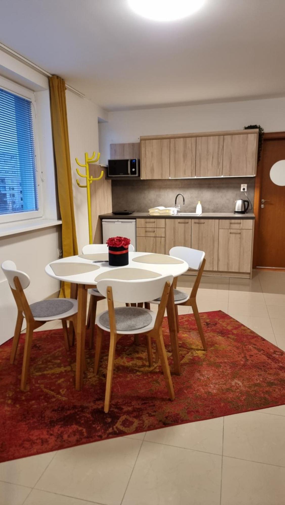 Turecka 49 Apt 2 Nové Zámky Kültér fotó
